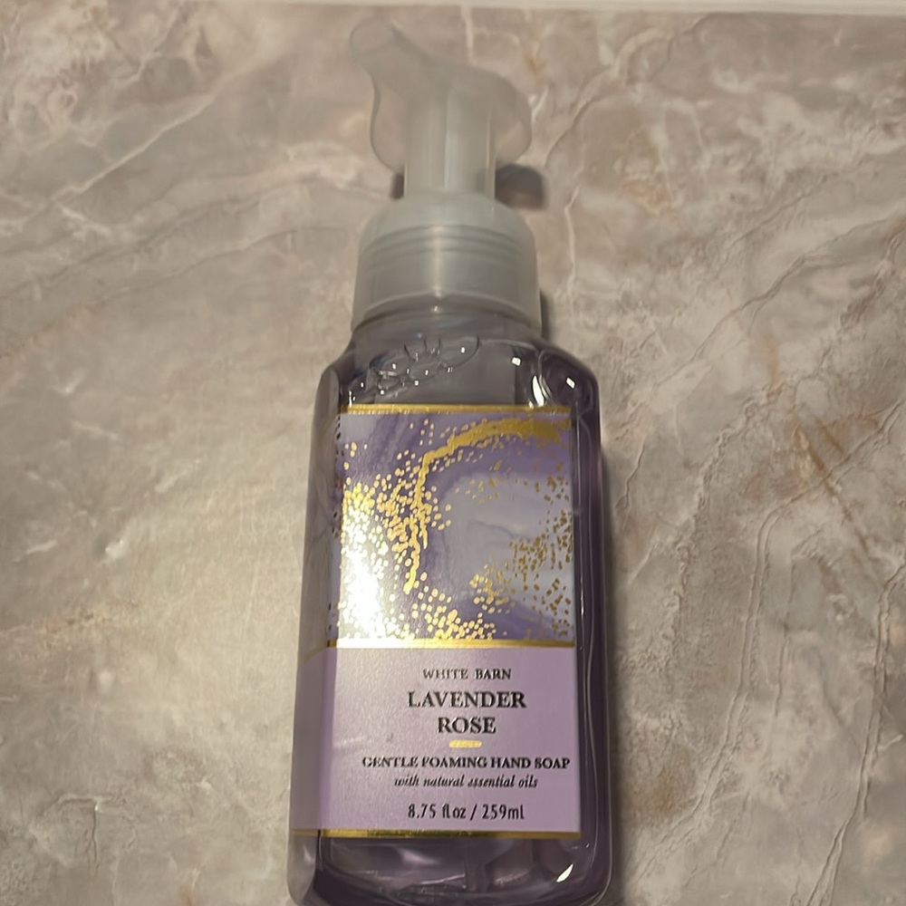 White Barn Purple Foaming Hand Soap